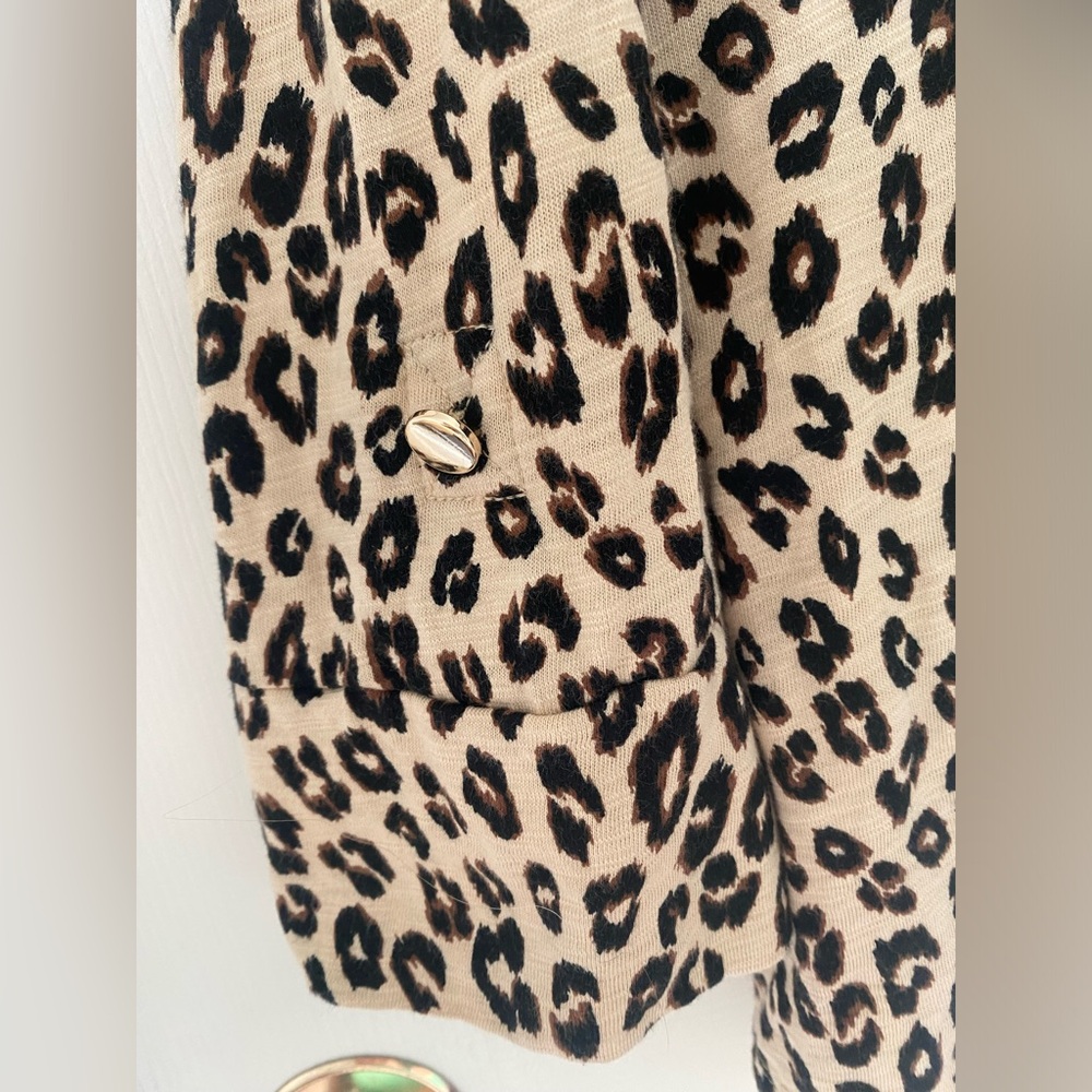 Chico’s Three Quarter Sleeve Animal Print With Gold Button Detail on Sleeves - Picture 6 of 6